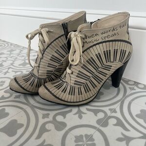 GOBY Piano Key Lace up Booties